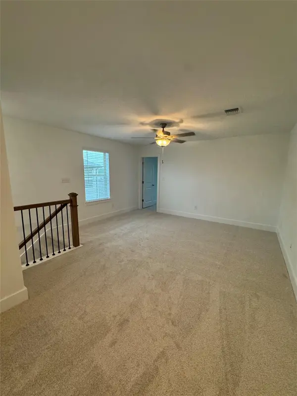228 Groveland DR, Liberty Hill, TX 78642