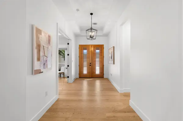 101 Gabriel Woods DR, Georgetown, TX 78633