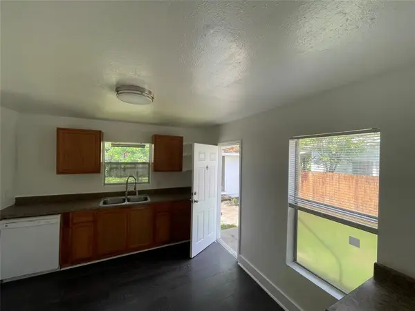 706 Springdale RD, Austin, TX 78702