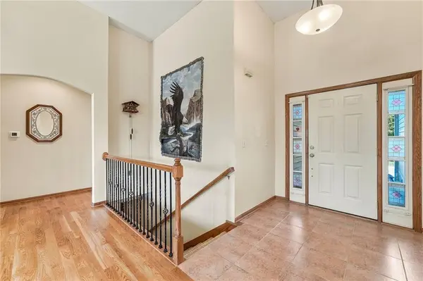 1301 SW 7th ST, Oak Grove, MO 64075