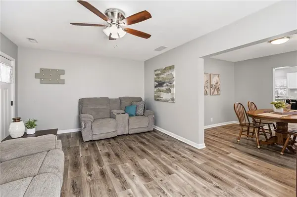 918 Pine ST, Eudora, KS 66025