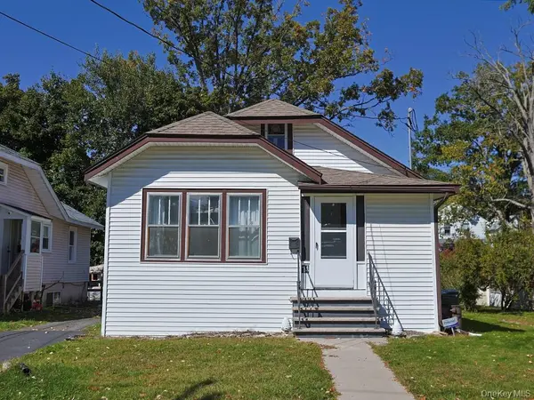 14 Columbia AVE, Middletown, NY 10940