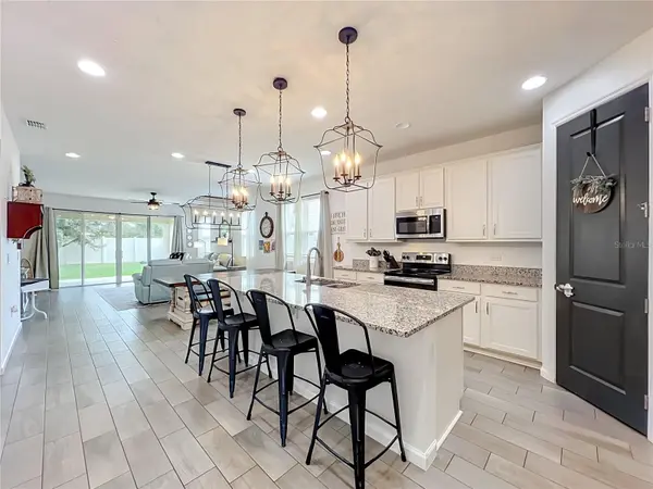 1244 STRATTON AVE, Groveland, FL 34736