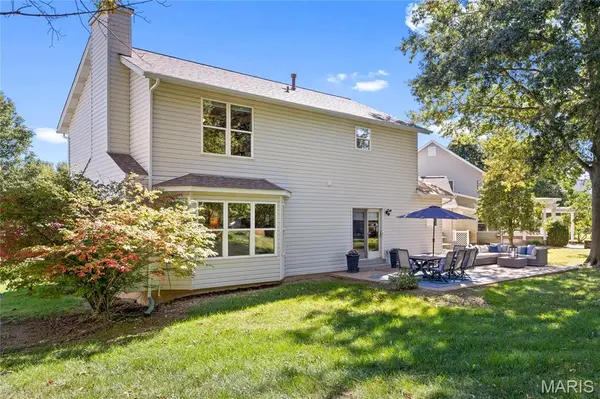 739 Winterfield DR, St Peters, MO 63304