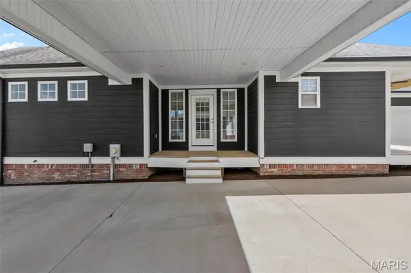 557 Cloverdale Ranch RD, Cape Girardeau, MO 63701
