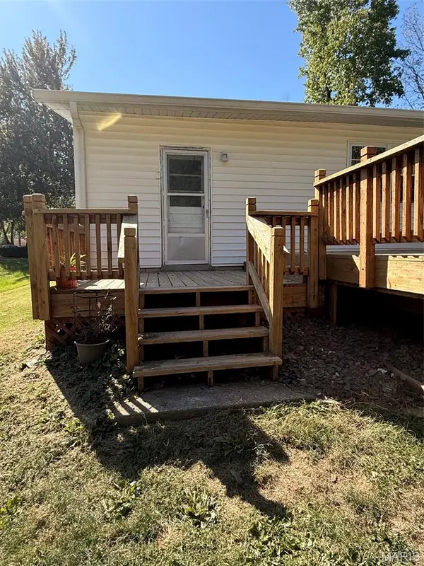 937 Vosholl AVE, Warrenton, MO 63383