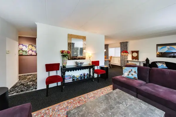222 N Grove AVE #1G, Oak Park, IL 60302