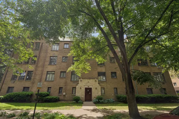 Evanston, IL 60201
