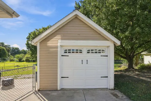 847 S OAKWOOD AVE, Geneseo, IL 61254