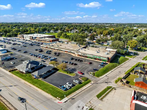 2826 W Locust ST #3A, Davenport, IA 52807