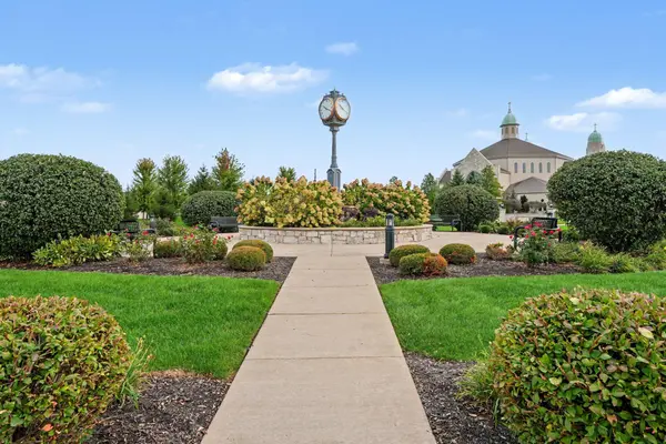 10863 Wachter Court, St. John, IN 46373