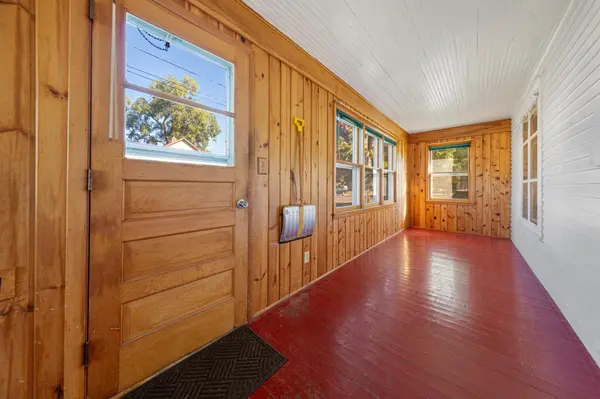 13 12th ST NW, Faribault, MN 55021