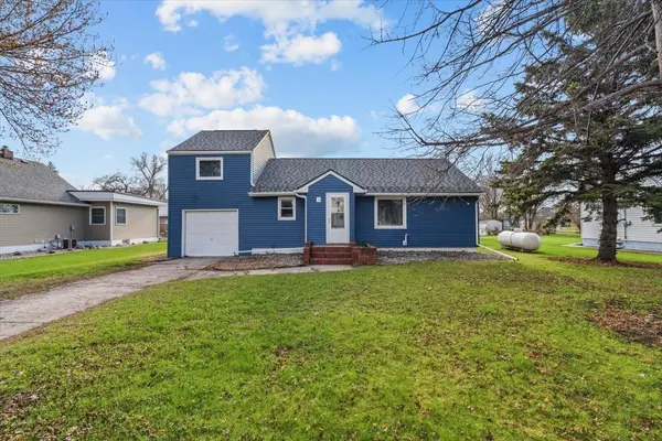 515 5th ST, Wyndmere, ND 58081