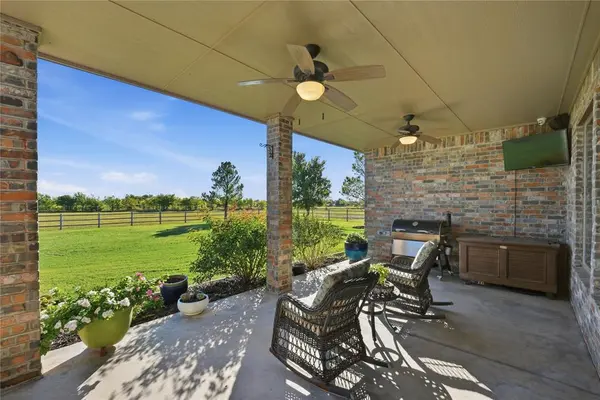 2900 Fontaine PL, Yukon, OK 73036