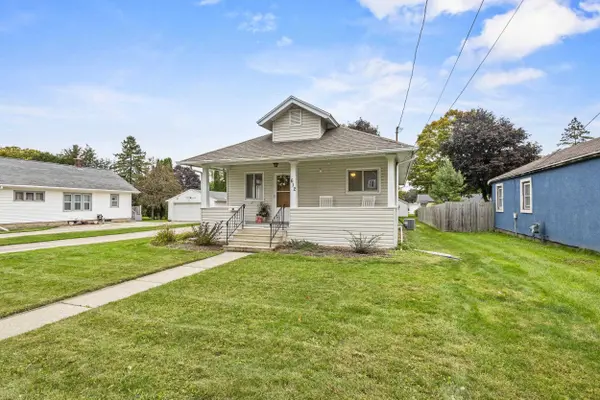 612 S WEIMAR ST, Appleton, WI 54915