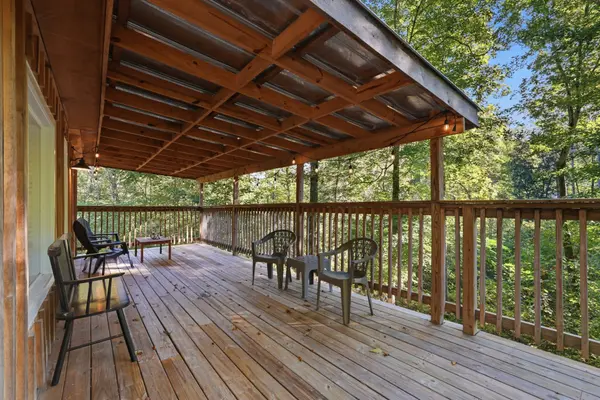 218 Poplar Pl, Smithville, TN 37166