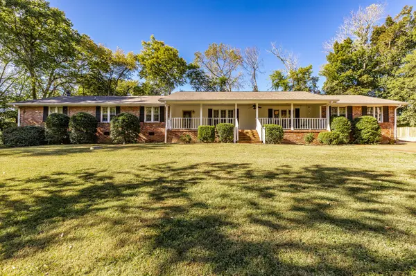 1940 Graceland Dr, Goodlettsville, TN 37072
