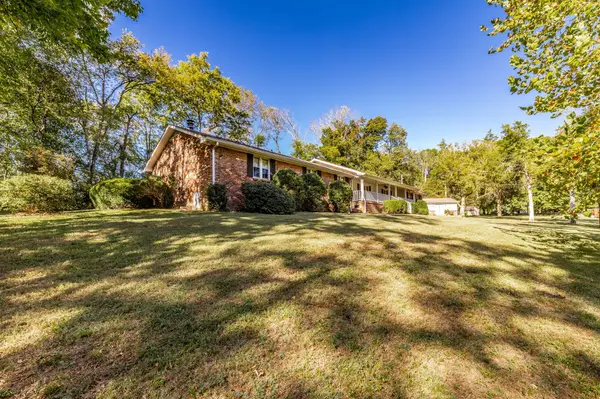 1940 Graceland Dr, Goodlettsville, TN 37072