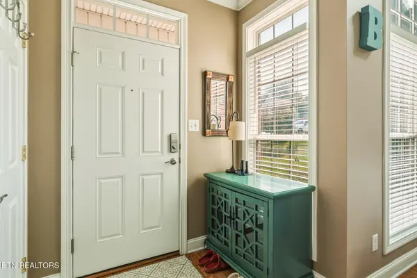 1109 Creekside Village Way, Seymour, TN 37865