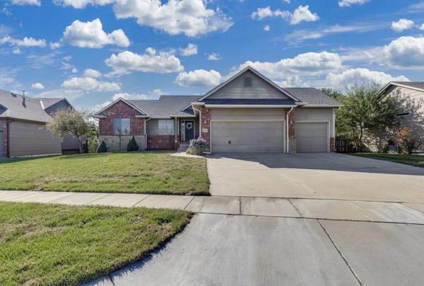 3817 N Rutgers St, Maize, KS 67101