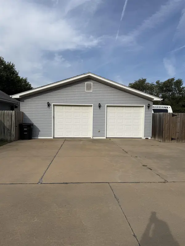 1447 N Custer Ln, Augusta, KS 67010