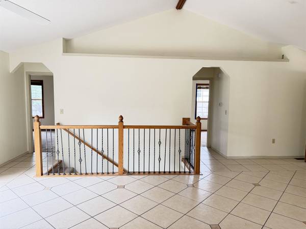 2342 N Sandplum, Wichita, KS 67205