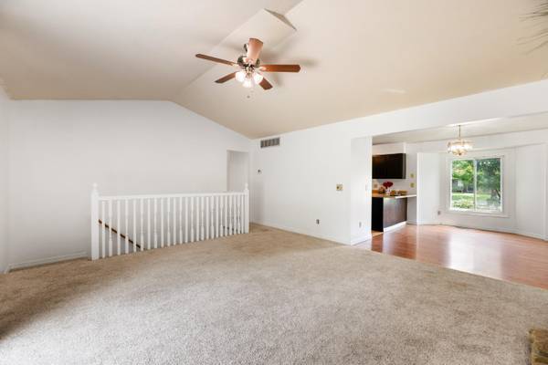 6707 E Pepperwood Ct, Wichita, KS 67226