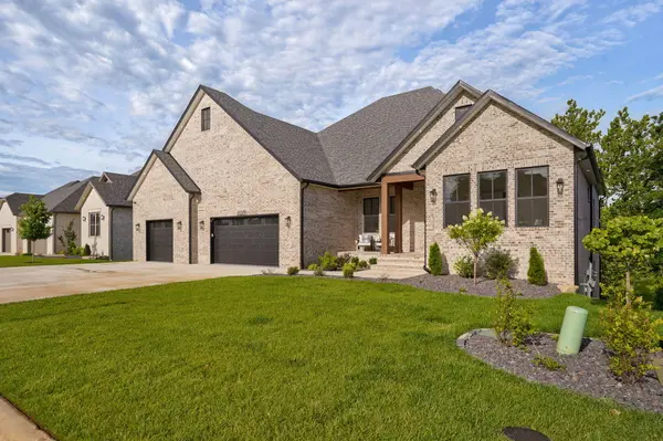 6019 S Dollison AVE, Springfield, MO 65810