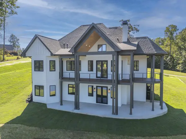 438 Mapleton LN, Columbus, NC 28722