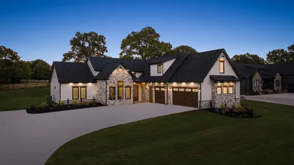 110 Marseille DR, Simpsonville, SC 29680