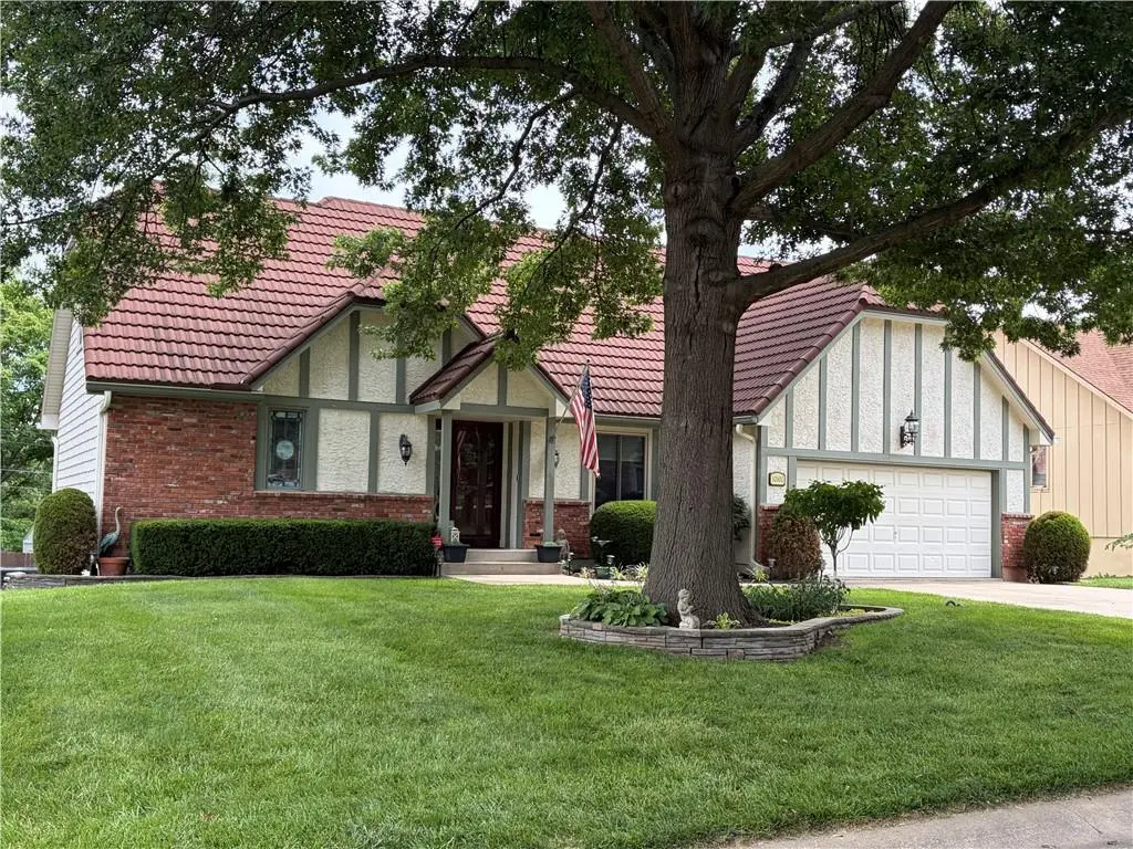 10500 E. 57 PL, Raytown, MO 64133