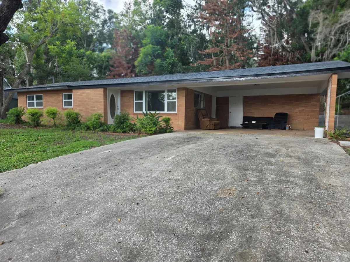 10906 CRESCENT LN, Clermont, FL 34711