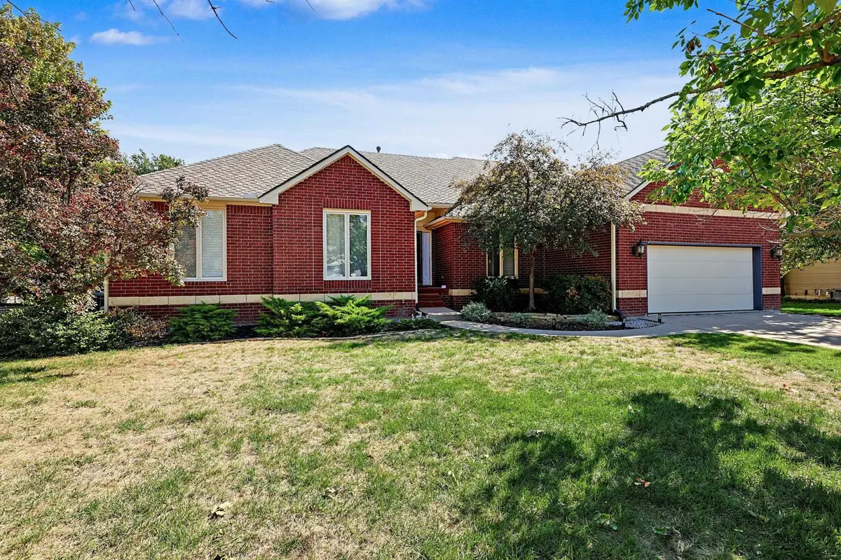 2410 N Lindberg, Wichita, KS 67226