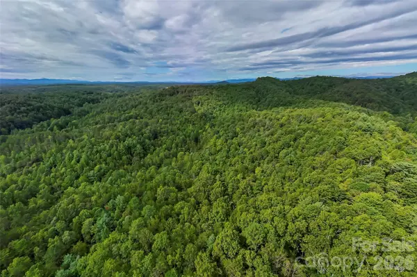 2636 Cheraw RD, Lenoir, NC 28645