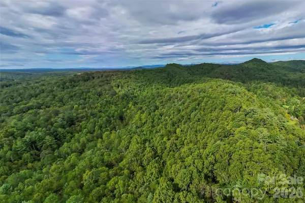 2636 Cheraw RD, Lenoir, NC 28645
