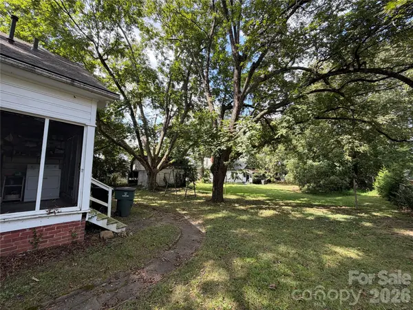 44 Academy AVE NW, Concord, NC 28025