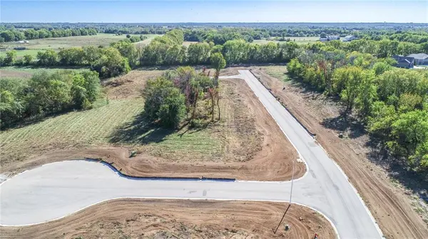 Lot 13 Prairie Grove EST, Lone Jack, MO 64086