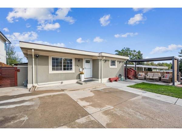 946 Raleigh, Denver, CO 80204