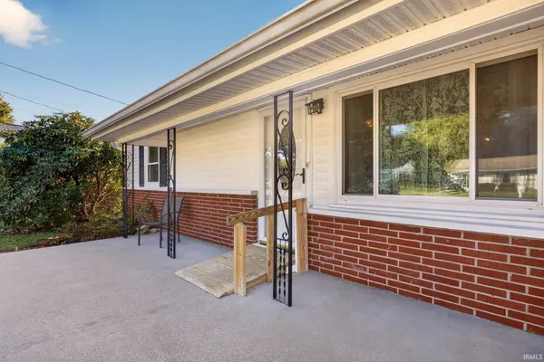 6021 W Merry Way LN, Bloomington, IN 47404