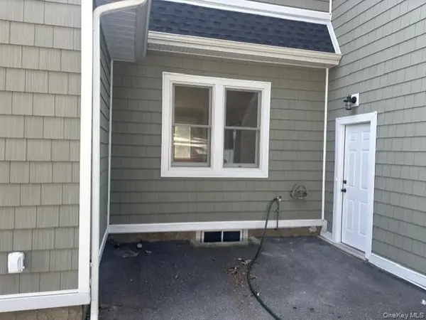 2 William ST #1, Glen Head, NY 11545