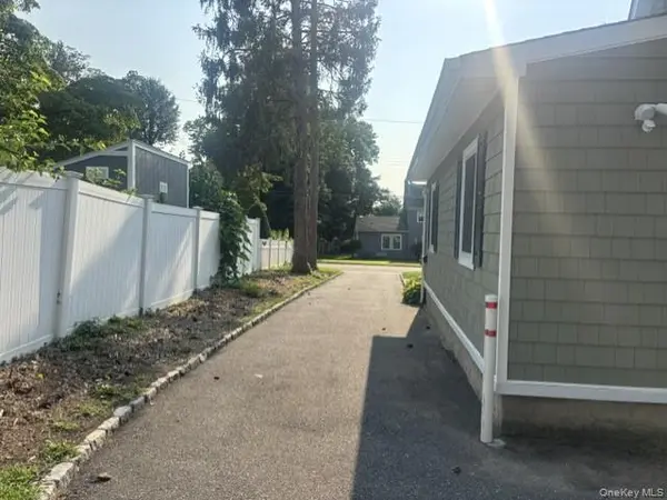 2 William ST #1, Glen Head, NY 11545