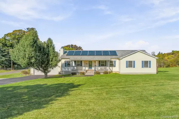 432 Willow Tree RD, Milton, NY 12547