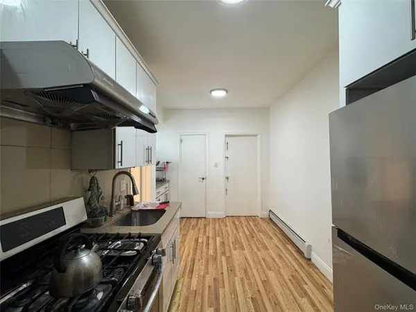 9116 110th ST, Richmond Hill, NY 11418