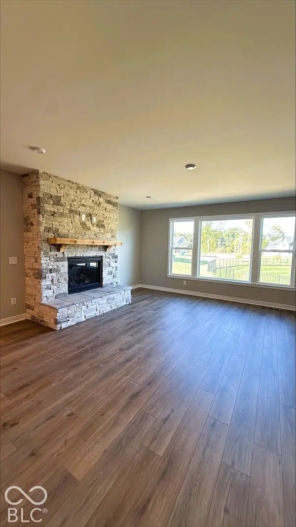 11744 Sage Creek BND, Fishers, IN 46037