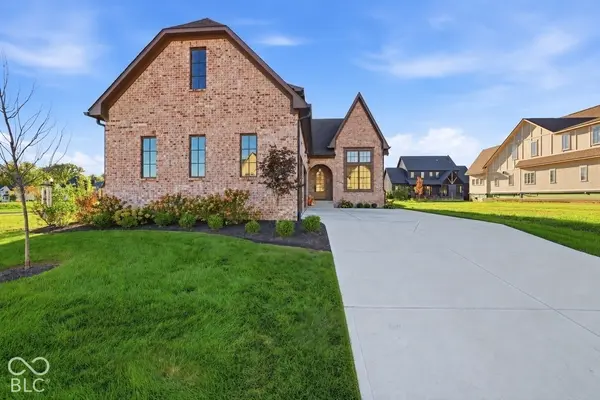 3588 Marketplace CT, Zionsville, IN 46077