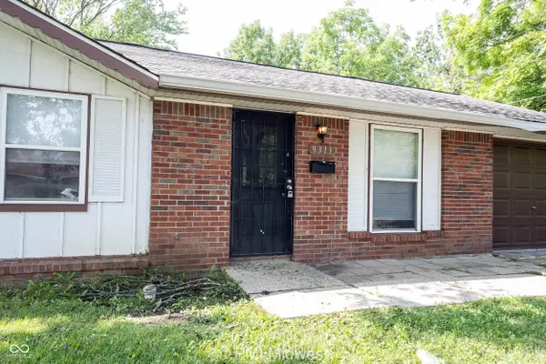 9313 Rochelle DR, Indianapolis, IN 46235