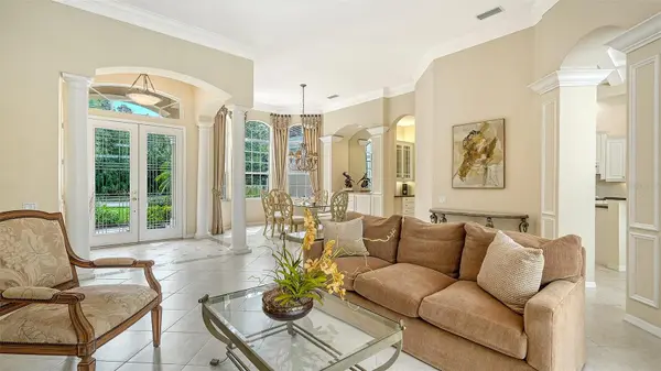 7726 HEATHFIELD CT, University Park, FL 34201