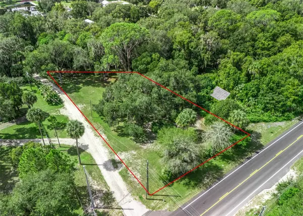 12530 SE 142ND AVE, Ocklawaha, FL 32179