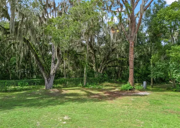 12530 SE 142ND AVE, Ocklawaha, FL 32179