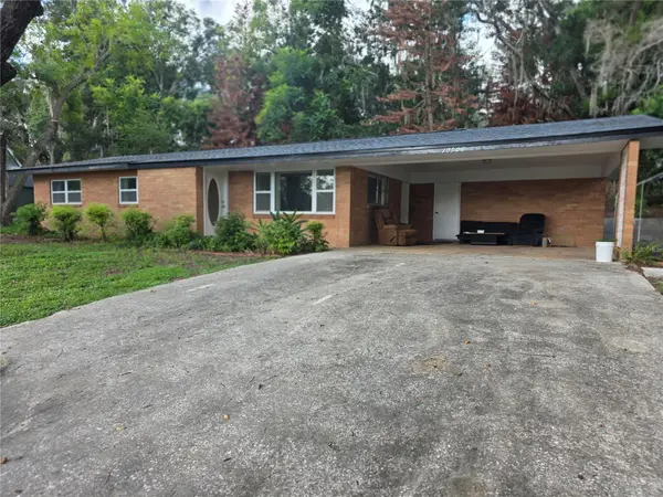 10906 CRESCENT LN, Clermont, FL 34711